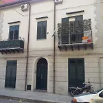Palermo Central Apartments